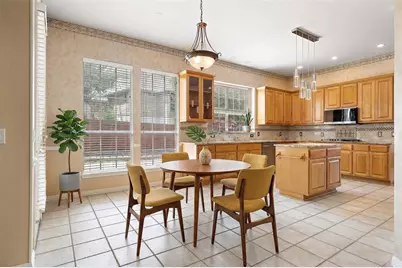10707 Bramblecrest Drive, Austin, TX 78726 - Photo 6