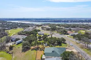 20531 Highland Lake Dr, Lago Vista, TX 78645 - Photo 2