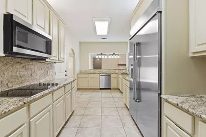 20531 Highland Lake Drive, Lago Vista, TX 78645 - Photo 10