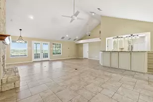 20531 Highland Lake Dr, Lago Vista, TX 78645 - Photo 8