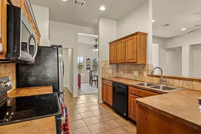 115 Independence Drive, Liberty Hill, TX 78642 - Photo 14