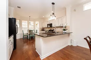 290 Whispering Wind Dr, Georgetown, TX 78633 - Photo 12