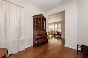 290 Whispering Wind Dr, Georgetown, TX 78633 - Photo 18