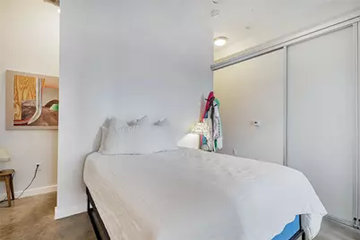 2124 E 6th Street #305, Austin, TX 78702 - Photo 20