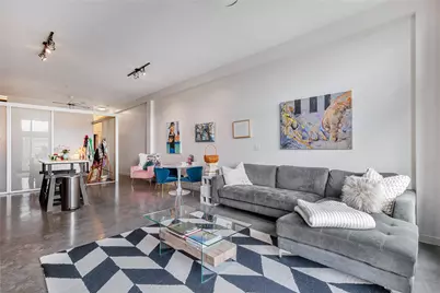 2124 E 6th Street #305, Austin, TX 78702 - Photo 6