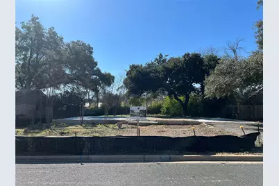 3107 Stardust Drive, Austin, TX 78757 - Photo 2