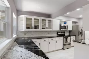 15 Stoney Creek Cove, Lakeway, TX 78734 - Photo 8