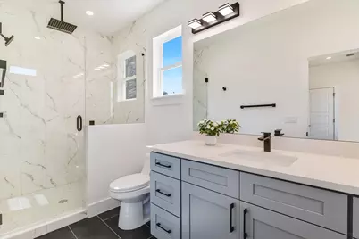 2006 Sl Davis Avenue #3, Austin, TX 78702 - Photo 12