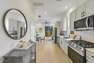 2006 Sl Davis Avenue #3, Austin, TX 78702 - Photo 4