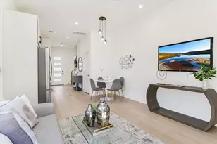 2006 S L Davis Ave, Austin, TX 78702 - Photo 8