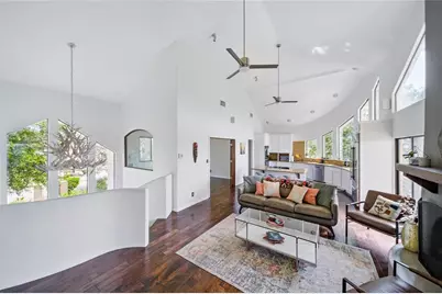 13902 Panorama Drive, Austin, TX 78732 - Photo 18