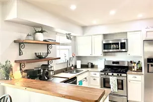 7107 Seneca Cir, Austin, TX 78736 - Photo 10