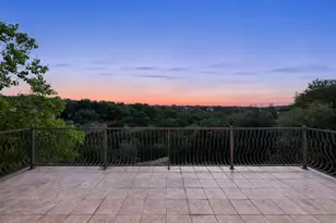 701 Hurst Creek Rd, Lakeway, TX 78734 - Photo 22