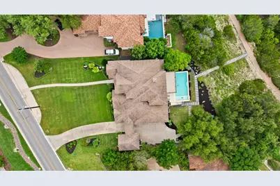 701 Hurst Creek Road, Lakeway, TX 78734 - Photo 4