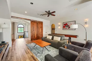 701 Hurst Creek Rd, Lakeway, TX 78734 - Photo 20