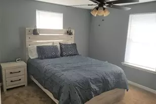 2121 N Durham Dr, Houston, TX 77008 - Photo 8