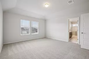 293 Gaida Loop, Georgetown, TX 78628 - Photo 4