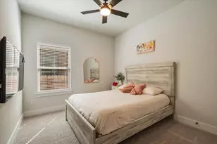 22610 Fountaingrass Ln, Lago Vista, TX 78645 - Photo 10