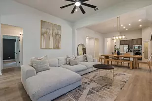 22610 Fountaingrass Ln, Lago Vista, TX 78645 - Photo 20