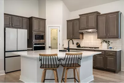 22610 Fountaingrass Lane, Lago Vista, TX 78645 - Photo 14