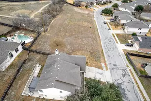 3811 Hawk View St, Round Rock, TX 78665 - Photo 18