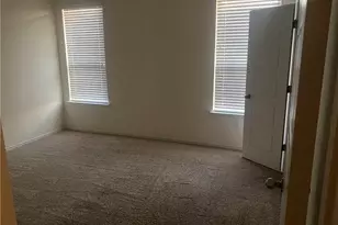 9504 Hunter Ln, Austin, TX 78748 - Photo 12