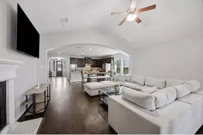 1016 Winding Way Drive, Georgetown, TX 78628 - Photo 8