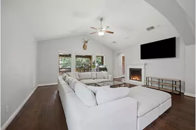1016 Winding Way Drive, Georgetown, TX 78628 - Photo 2