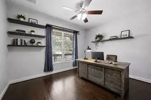 1016 Winding Way Dr, Georgetown, TX 78628 - Photo 6