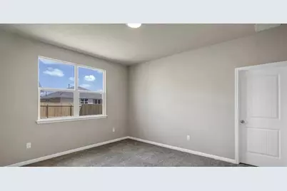 400 Barton Creek Lane, Hutto, TX 78634 - Photo 10