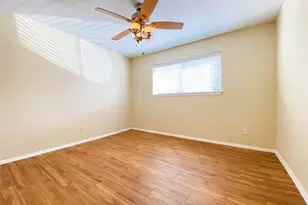 2800 Swisher St, Austin, TX 78705 - Photo 6