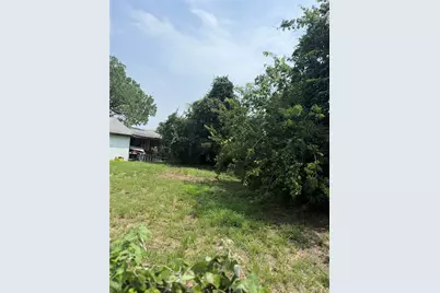 209 Bonnett Street, Austin, TX 78741 - Photo 4