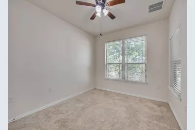 7212 Vail Ridge Street, Austin, TX 78744 - Photo 10
