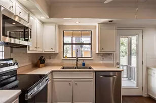 446 Roemer Rd, Elgin, TX 78621 - Photo 14