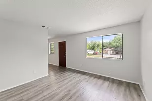 3460 Willowrun Dr, Austin, TX 78704 - Photo 6