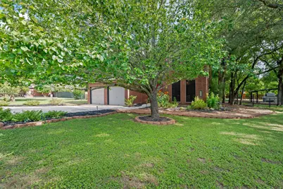 222 Primrose Drive, Kyle, TX 78640 - Photo 2