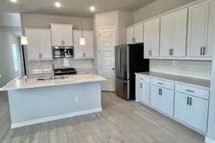 4912 Warm Wassail Dr, Austin, TX 78747 - Photo 14