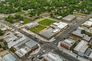 106 W Cameron Ave, Rockdale, TX 76567 - Photo 14