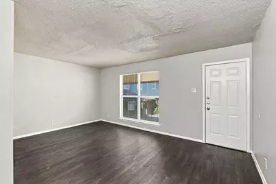 2319 Greenfield Parkway #208, Austin, TX 78741 - Photo 8