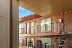 2319 Greenfield Pkwy, Austin, TX 78741 - Photo 2