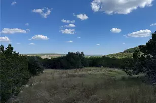 109 S Creek Cir, Bertram, TX 78605 - Photo 4