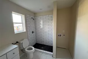 403 Delmar Ave, Austin, TX 78752 - Photo 24