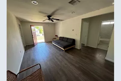 403 Delmar Avenue, Austin, TX 78752 - Photo 6