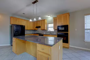 1554 Homewood Cir, Round Rock, TX 78665 - Photo 14