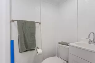 405 S Evie St, Bartlett, TX 76511 - Photo 22