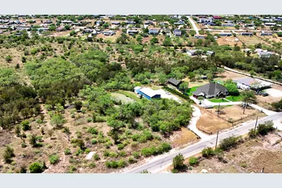 4001 Barth Road, Lockhart, TX 78644 - Photo 34