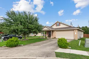 12601 Waynespur Ln, Elgin, TX 78621 - Photo 2