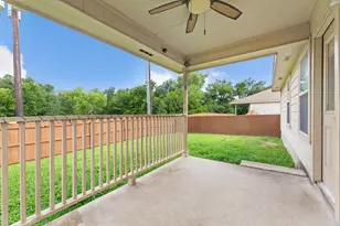 12601 Waynespur Ln, Elgin, TX 78621 - Photo 34