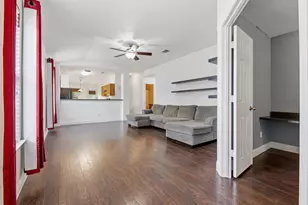 12601 Waynespur Ln, Elgin, TX 78621 - Photo 6