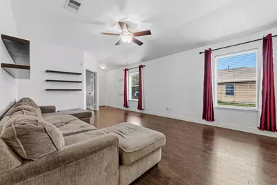 12601 Wayne Spur Lane, Elgin, TX 78621 - Photo 12